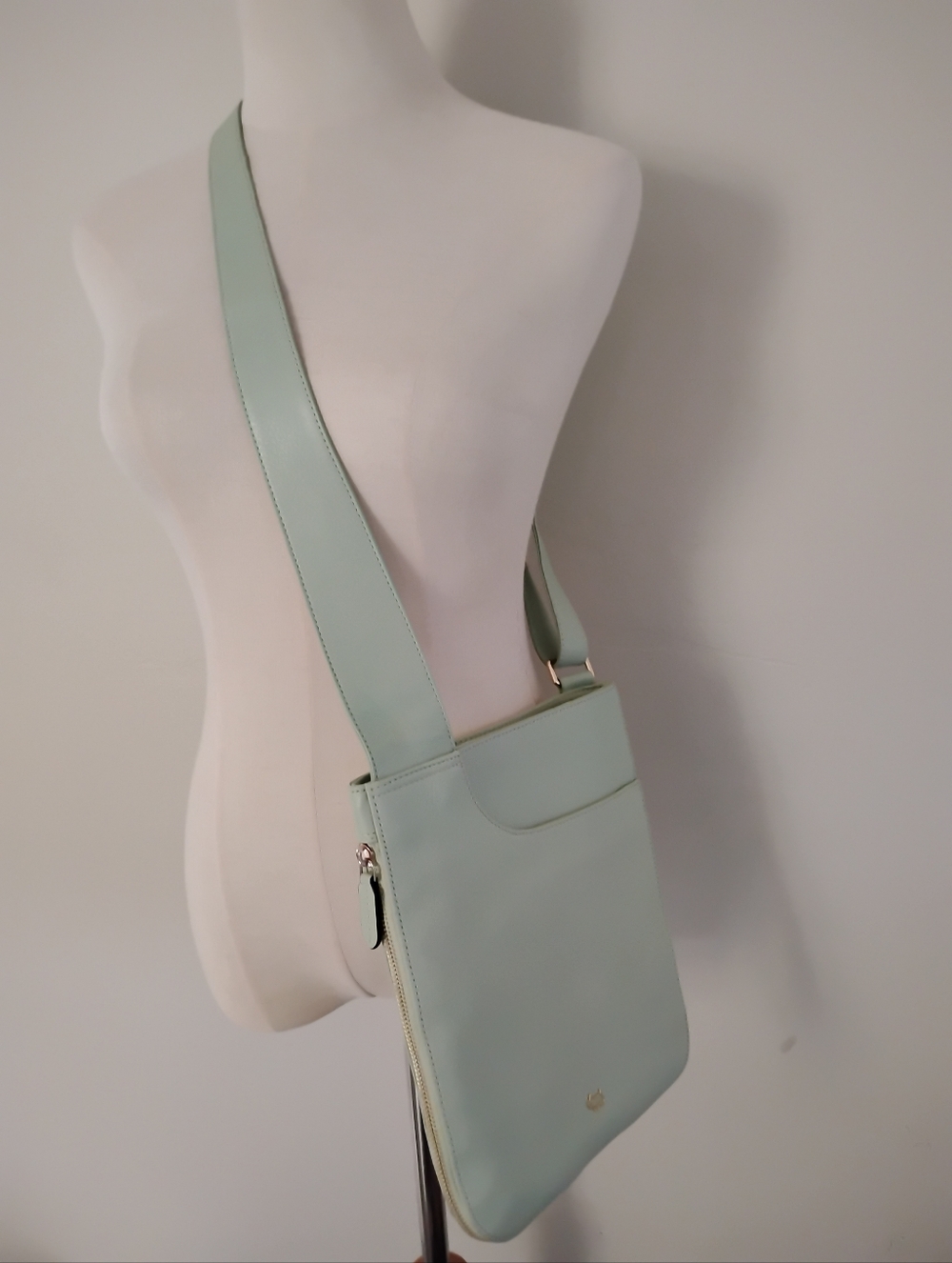 Radley London Pockets Medium Ziptop Crossbody Leather Mint Retired Adjustable